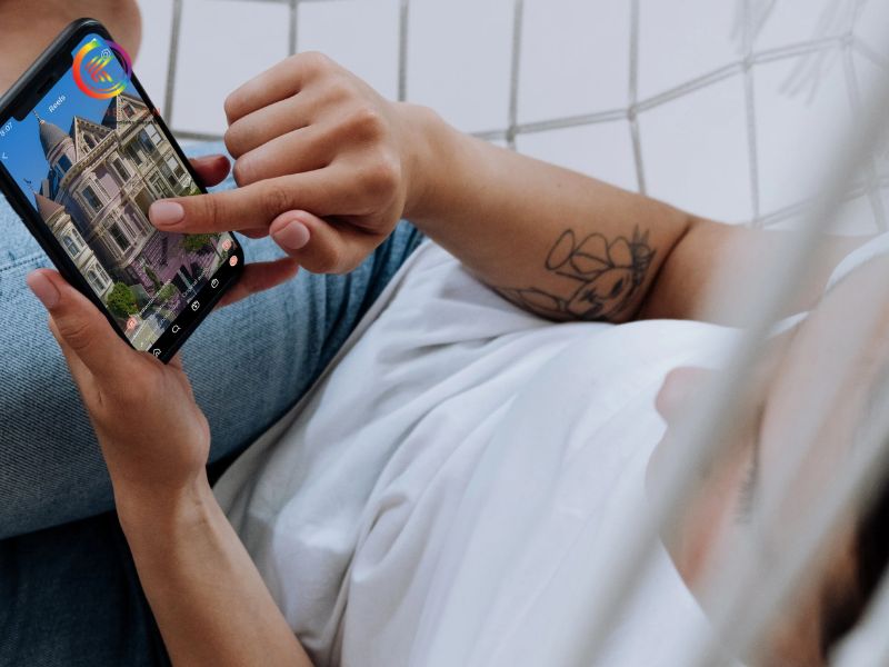 Optimizing social media real estate images for each platform